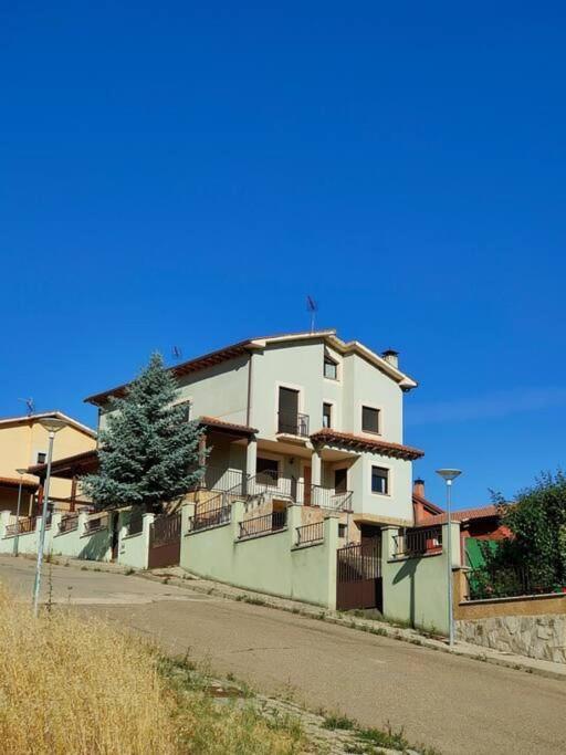 Vivienda De Uso Turistico En Entorno Maravilloso Huerta de Rey Kültér fotó